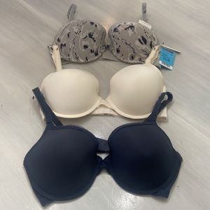 Anne Klein NWT 3pc bra set
